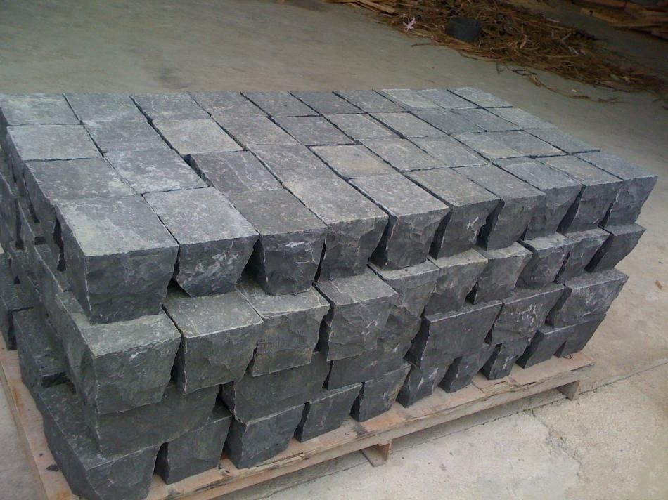 G685 zhangpu black basalt cube stone
