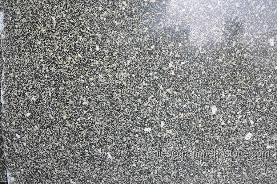 Frog green granite slab   Granite Slabs